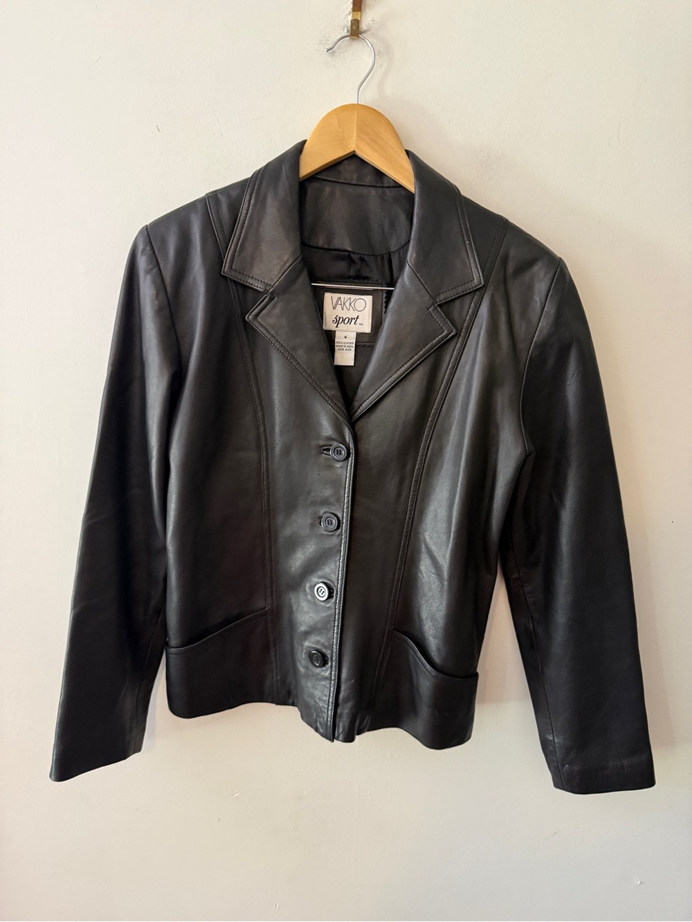 Vakko Black Leather Button-Front Blazer Jacket